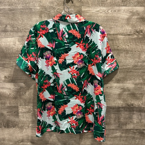 Victoria Secret NWT Satin colorful Short Pijama Set. - Picture 7 of 13